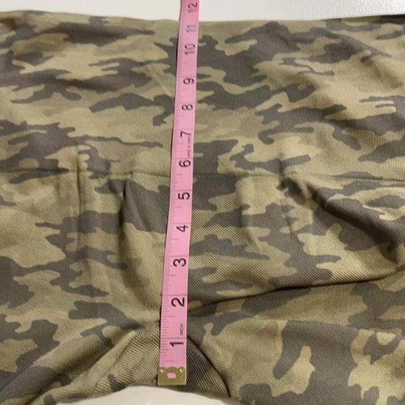 Spanx Look At Me Now desert camo leggings XL - Picture 8 of 9